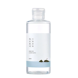 Round Lab DOKDO TONER – Ενυδατικό απολεπιστικό τονερ με θαλασσινό νερό 100ml